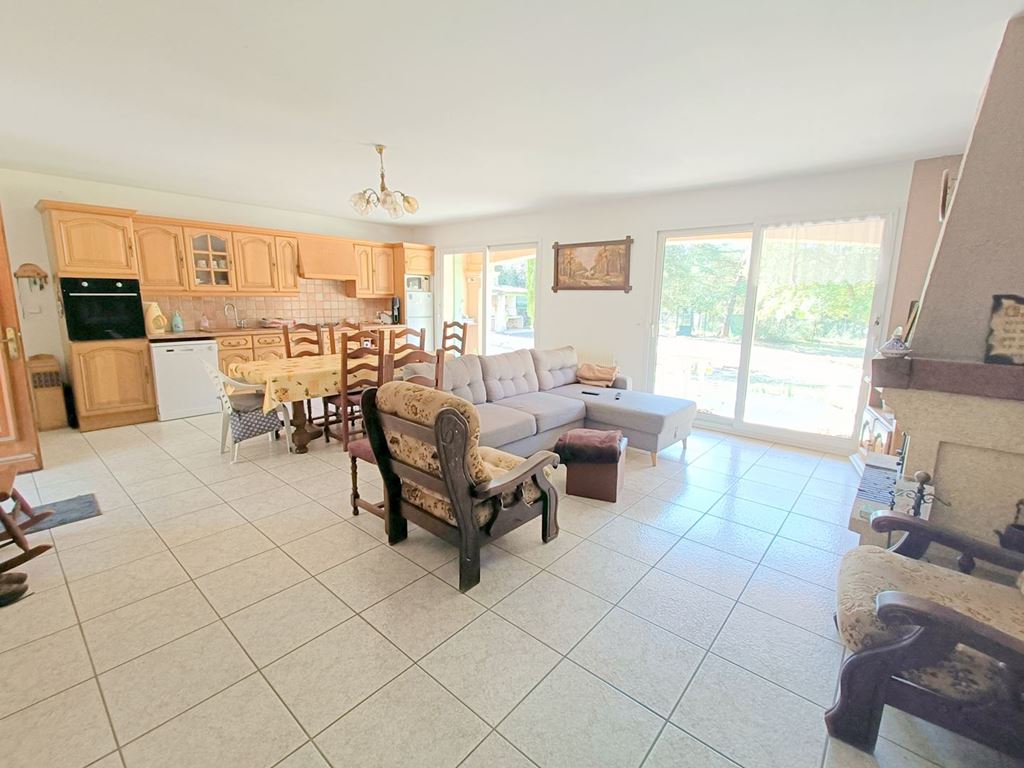 Maison REGUSSE (83630) AZUR VERDON IMMO